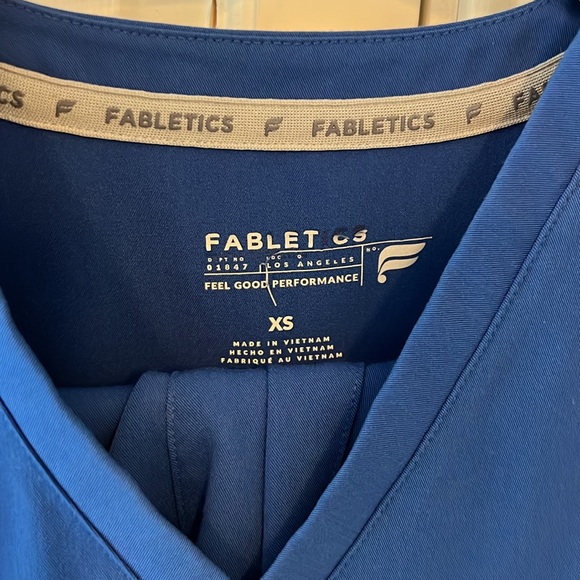 Fabletics Scrub Top - Picture 2 of 3